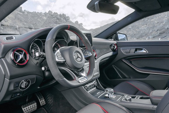 Mercedes-CLA-Shooting-Brake-2015-Vorstellung-1200x800-2159d25594279f4f