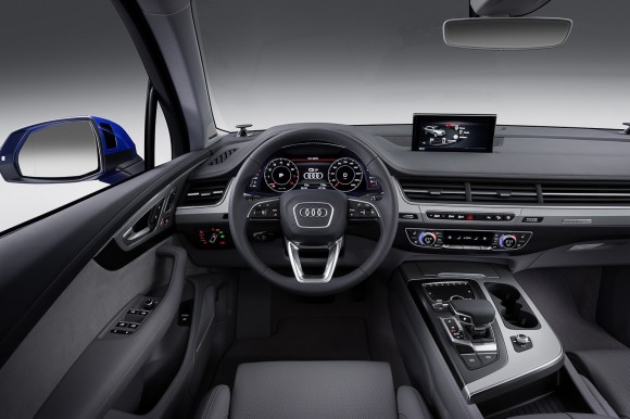 Audi-Q7-New-2016-15