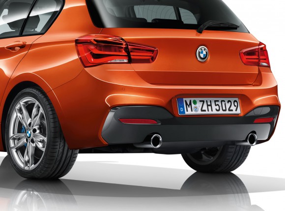 2015-BMW-M135i-4