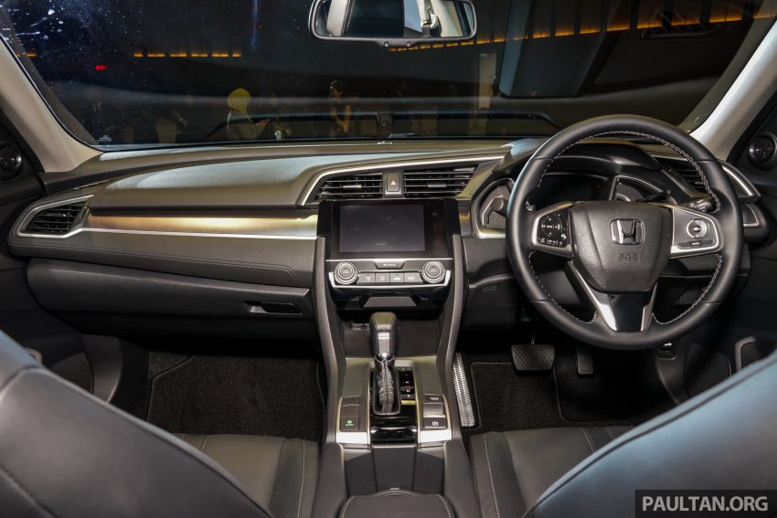 2016-Honda-Civic-1.5T-Premium-17-1-850x567