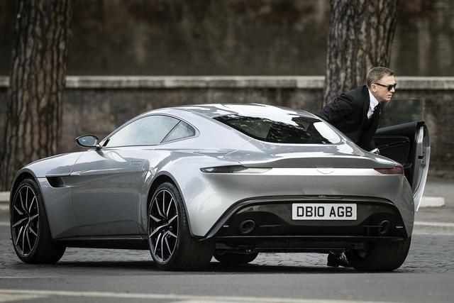 Daniel Craig sul set film James Bond 007 'Spectre' a Roma