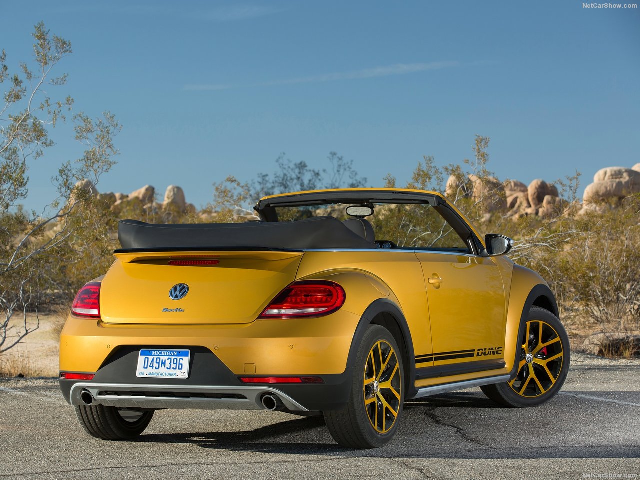 Volkswagen-Beetle_Dune-2016-1280-13