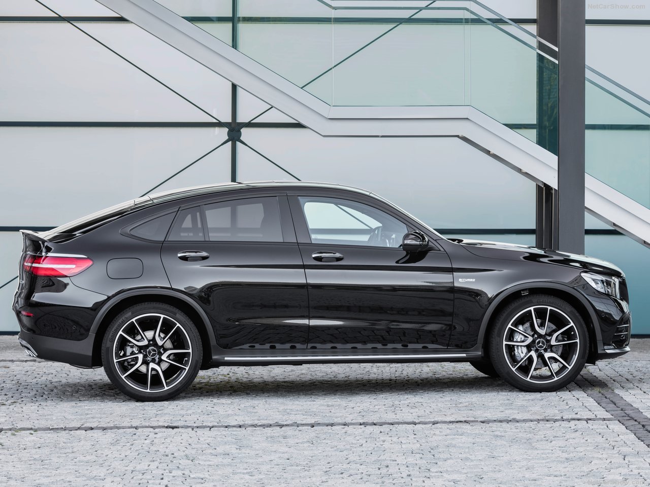 Mercedes-Benz-GLC43_AMG_4Matic_Coupe-2017-1280-0a